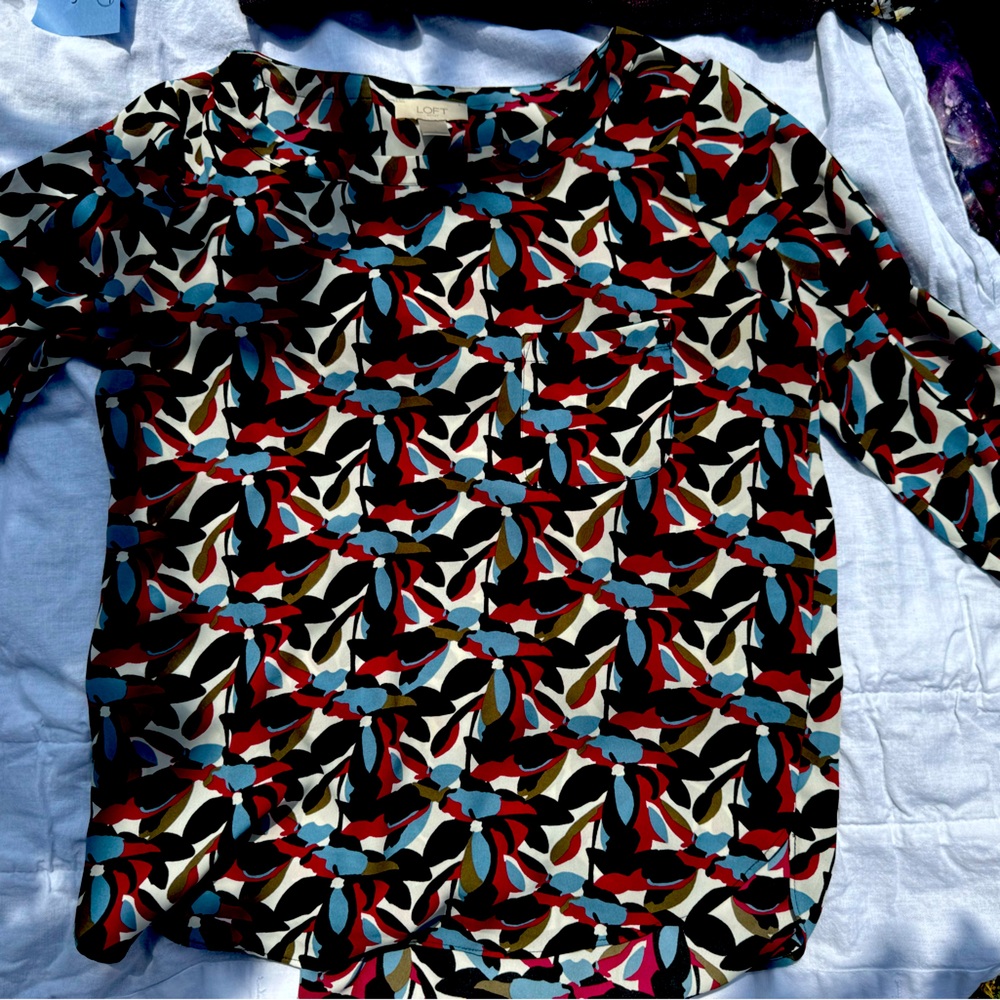 Abstract long sleeve blouse